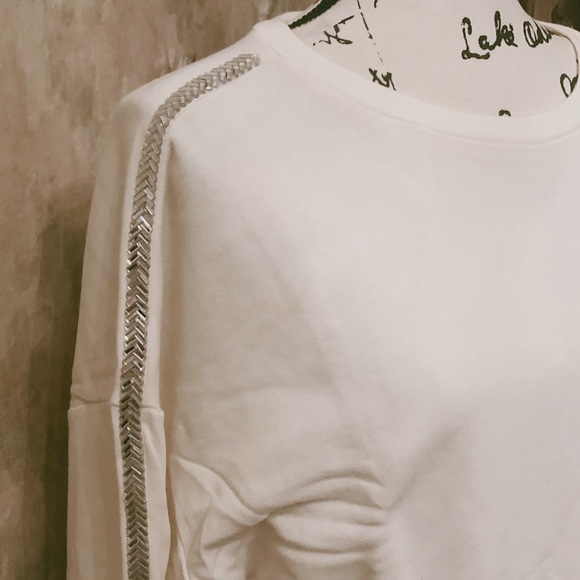 GALAXY MEDIUM SILVER SEQUIN SLEEVE TOP NWT - Picture 3 of 3